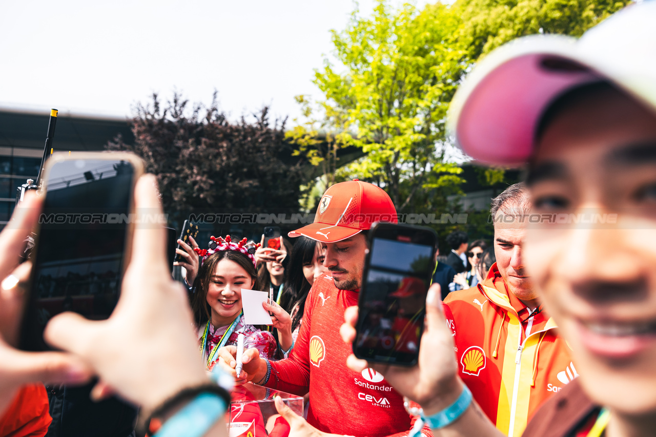 GP CINA, Charles Leclerc (MON) Ferrari.

20.04.2024. Formula 1 World Championship, Rd 5, Chinese Grand Prix, Shanghai, China, Sprint e Qualifiche Day.

- www.xpbimages.com, EMail: requests@xpbimages.com © Copyright: Bearne / XPB Images