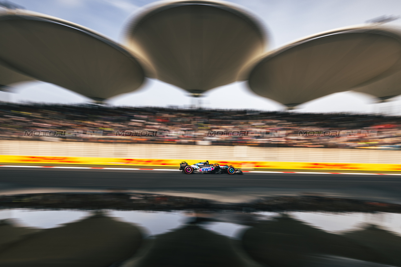 GP CINA, Esteban Ocon (FRA) Alpine F1 Team A524.

20.04.2024. Formula 1 World Championship, Rd 5, Chinese Grand Prix, Shanghai, China, Sprint e Qualifiche Day.

- www.xpbimages.com, EMail: requests@xpbimages.com © Copyright: Bearne / XPB Images