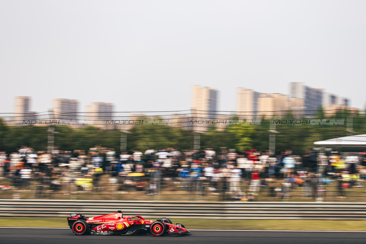 GP CINA, Charles Leclerc (MON) Ferrari SF-24.

20.04.2024. Formula 1 World Championship, Rd 5, Chinese Grand Prix, Shanghai, China, Sprint e Qualifiche Day.

- www.xpbimages.com, EMail: requests@xpbimages.com © Copyright: Bearne / XPB Images