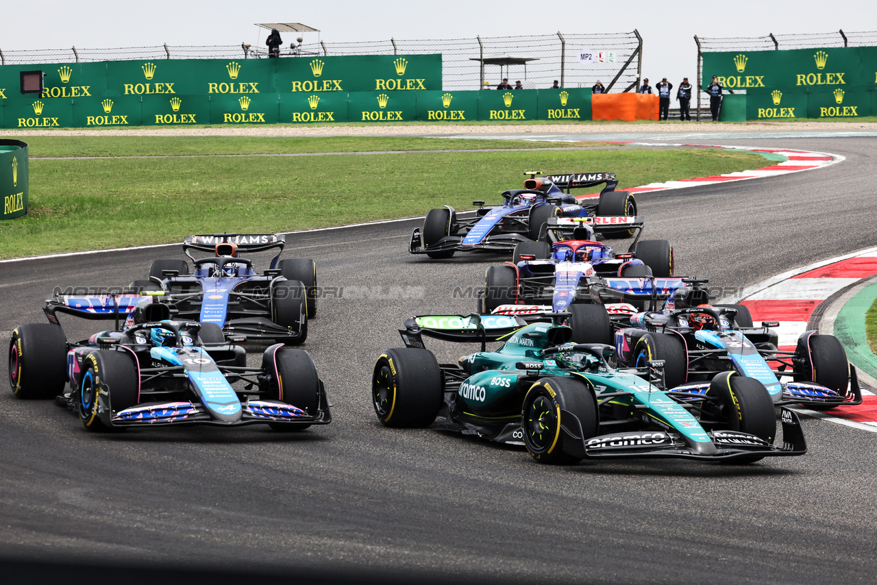 GP CINA, Pierre Gasly (FRA) Alpine F1 Team A524 e Lance Stroll (CDN) Aston Martin F1 Team AMR24 at the partenza of Sprint.

20.04.2024. Formula 1 World Championship, Rd 5, Chinese Grand Prix, Shanghai, China, Sprint e Qualifiche Day.

- www.xpbimages.com, EMail: requests@xpbimages.com © Copyright: Bearne / XPB Images