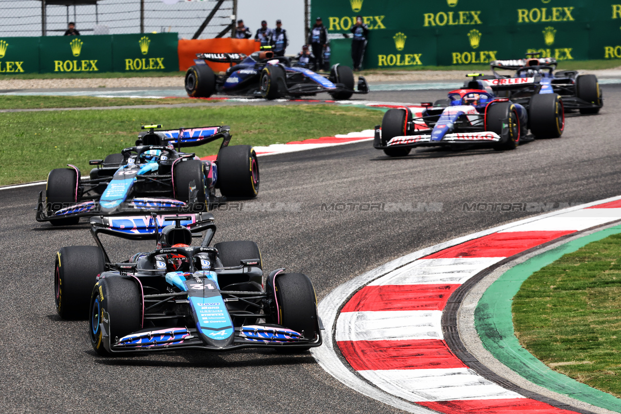 GP CINA, Esteban Ocon (FRA) Alpine F1 Team A524.

20.04.2024. Formula 1 World Championship, Rd 5, Chinese Grand Prix, Shanghai, China, Sprint e Qualifiche Day.

- www.xpbimages.com, EMail: requests@xpbimages.com © Copyright: Bearne / XPB Images