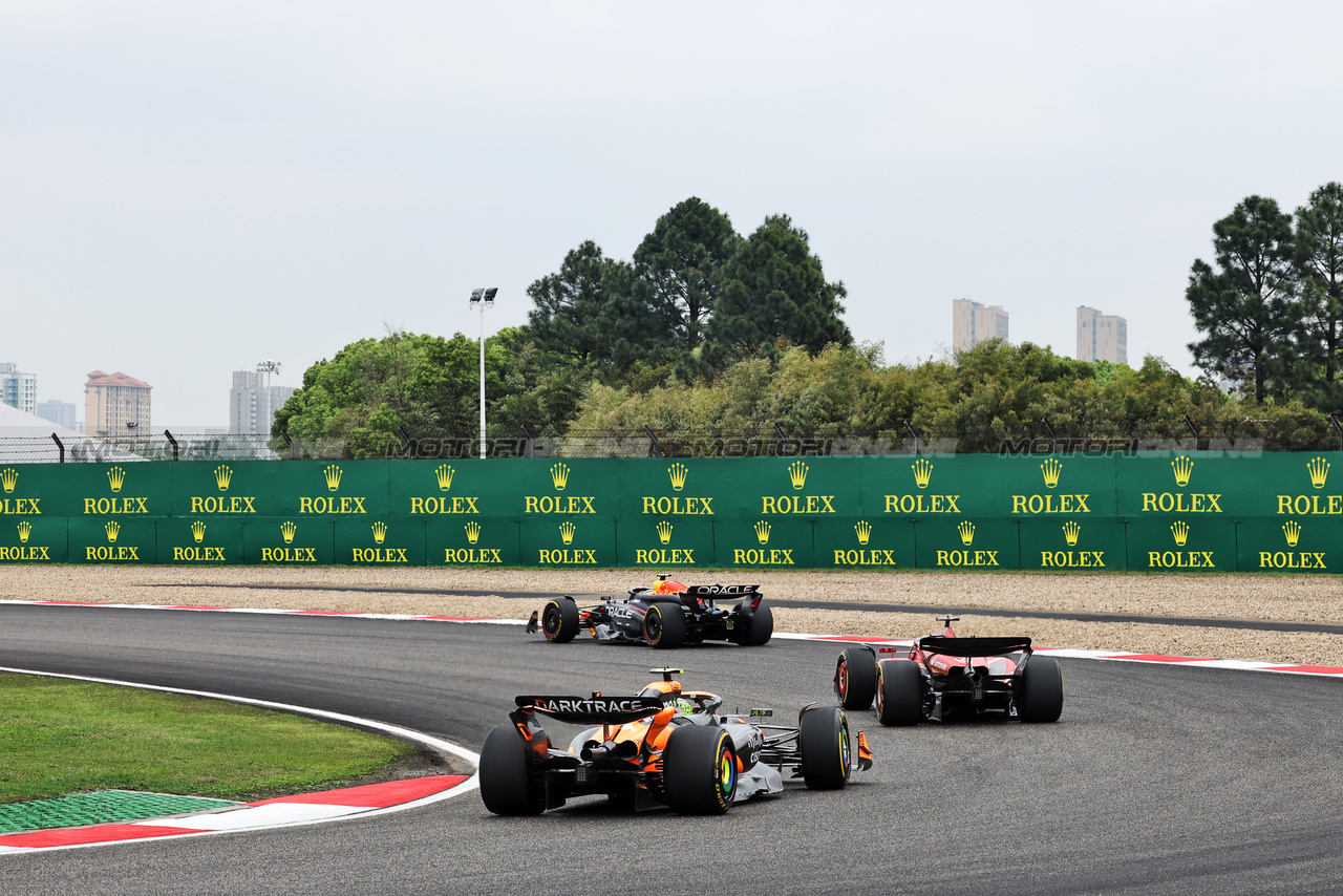 GP CINA, Sergio Perez (MEX) Red Bull Racing RB20.

20.04.2024. Formula 1 World Championship, Rd 5, Chinese Grand Prix, Shanghai, China, Sprint e Qualifiche Day.

- www.xpbimages.com, EMail: requests@xpbimages.com © Copyright: Bearne / XPB Images