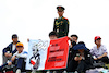 GP CINA, Circuit Atmosfera - Zhou Guanyu (CHN) Sauber fans.
20.04.2024. Formula 1 World Championship, Rd 5, Chinese Grand Prix, Shanghai, China, Sprint e Qualifiche Day.
 - www.xpbimages.com, EMail: requests@xpbimages.com © Copyright: Coates / XPB Images