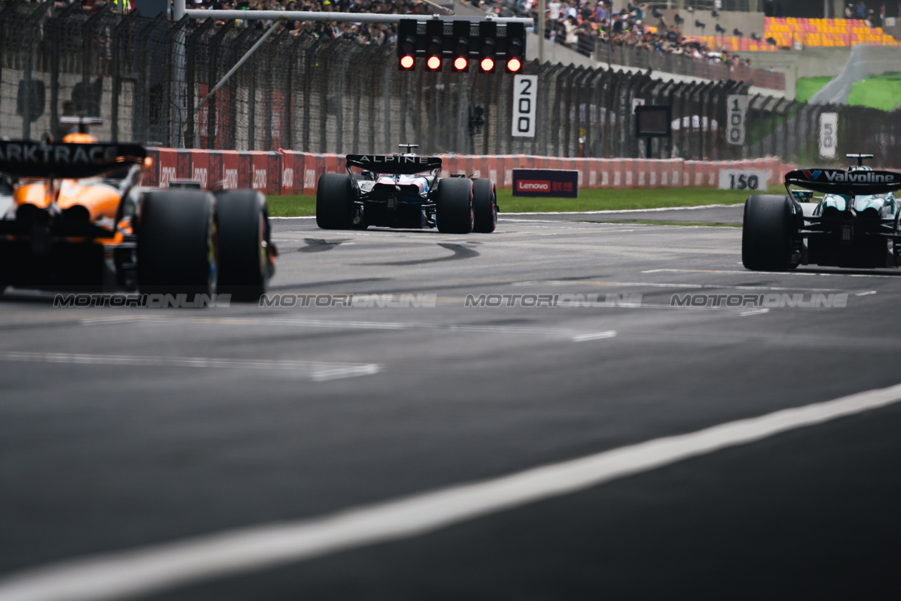 GP CINA, Esteban Ocon (FRA) Alpine F1 Team A524.

19.04.2024. Formula 1 World Championship, Rd 5, Chinese Grand Prix, Shanghai, China, Sprint Qualifiche Day.

- www.xpbimages.com, EMail: requests@xpbimages.com © Copyright: Bearne / XPB Images