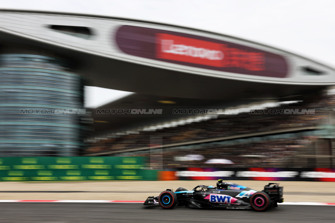 GP CINA, Pierre Gasly (FRA) Alpine F1 Team A524.

19.04.2024. Formula 1 World Championship, Rd 5, Chinese Grand Prix, Shanghai, China, Sprint Qualifiche Day.

- www.xpbimages.com, EMail: requests@xpbimages.com © Copyright: Rew / XPB Images