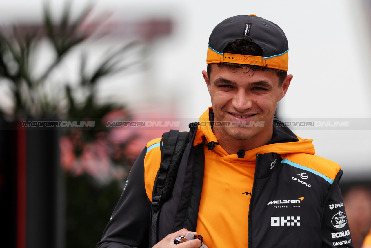 GP CINA, Lando Norris (GBR) McLaren.

19.04.2024. Formula 1 World Championship, Rd 5, Chinese Grand Prix, Shanghai, China, Sprint Qualifiche Day.

- www.xpbimages.com, EMail: requests@xpbimages.com © Copyright: Rew / XPB Images