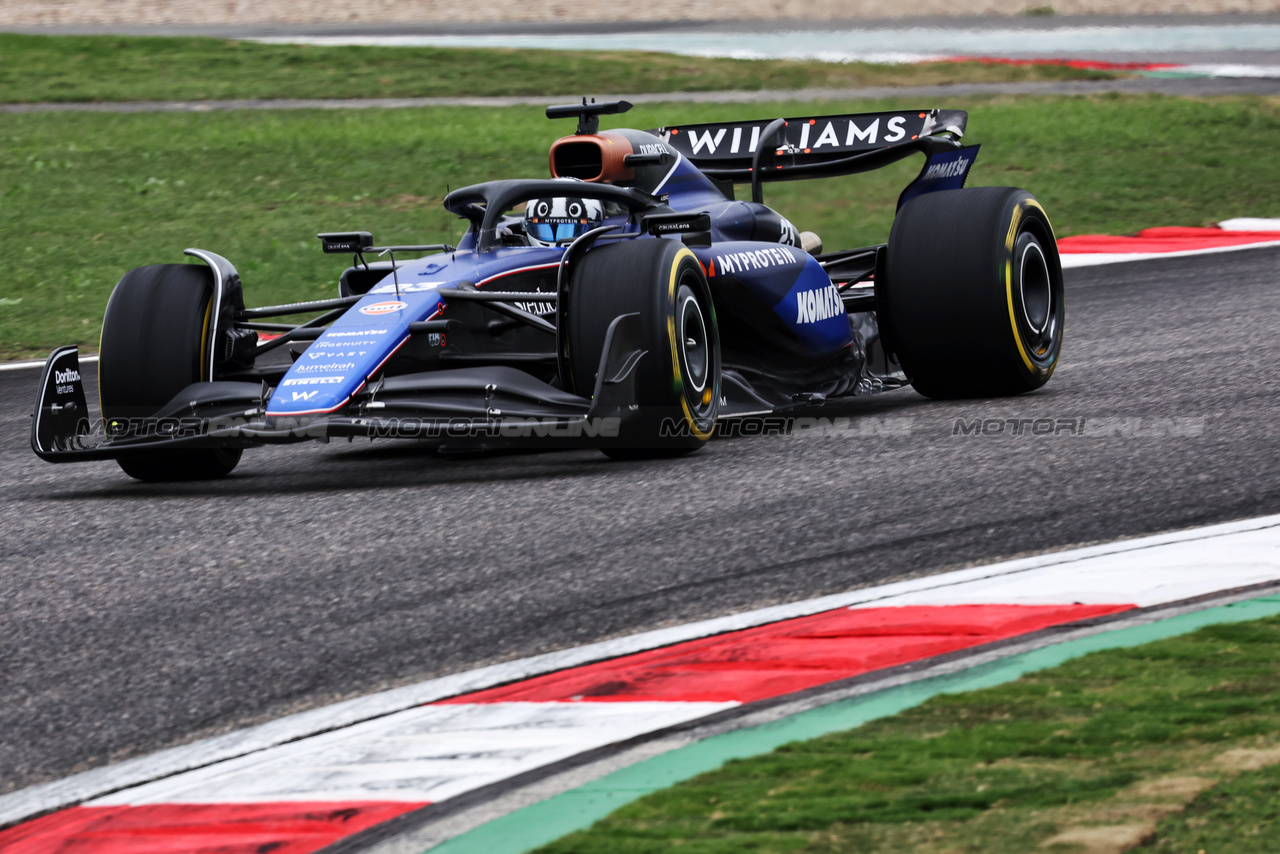 GP CINA, Alexander Albon (THA) Williams Racing FW46.

19.04.2024. Formula 1 World Championship, Rd 5, Chinese Grand Prix, Shanghai, China, Sprint Qualifiche Day.

- www.xpbimages.com, EMail: requests@xpbimages.com © Copyright: Bearne / XPB Images