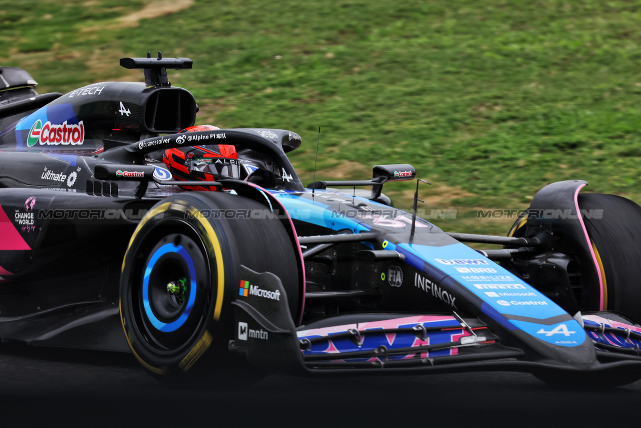 GP CINA, Esteban Ocon (FRA) Alpine F1 Team A524.

19.04.2024. Formula 1 World Championship, Rd 5, Chinese Grand Prix, Shanghai, China, Sprint Qualifiche Day.

- www.xpbimages.com, EMail: requests@xpbimages.com © Copyright: Bearne / XPB Images