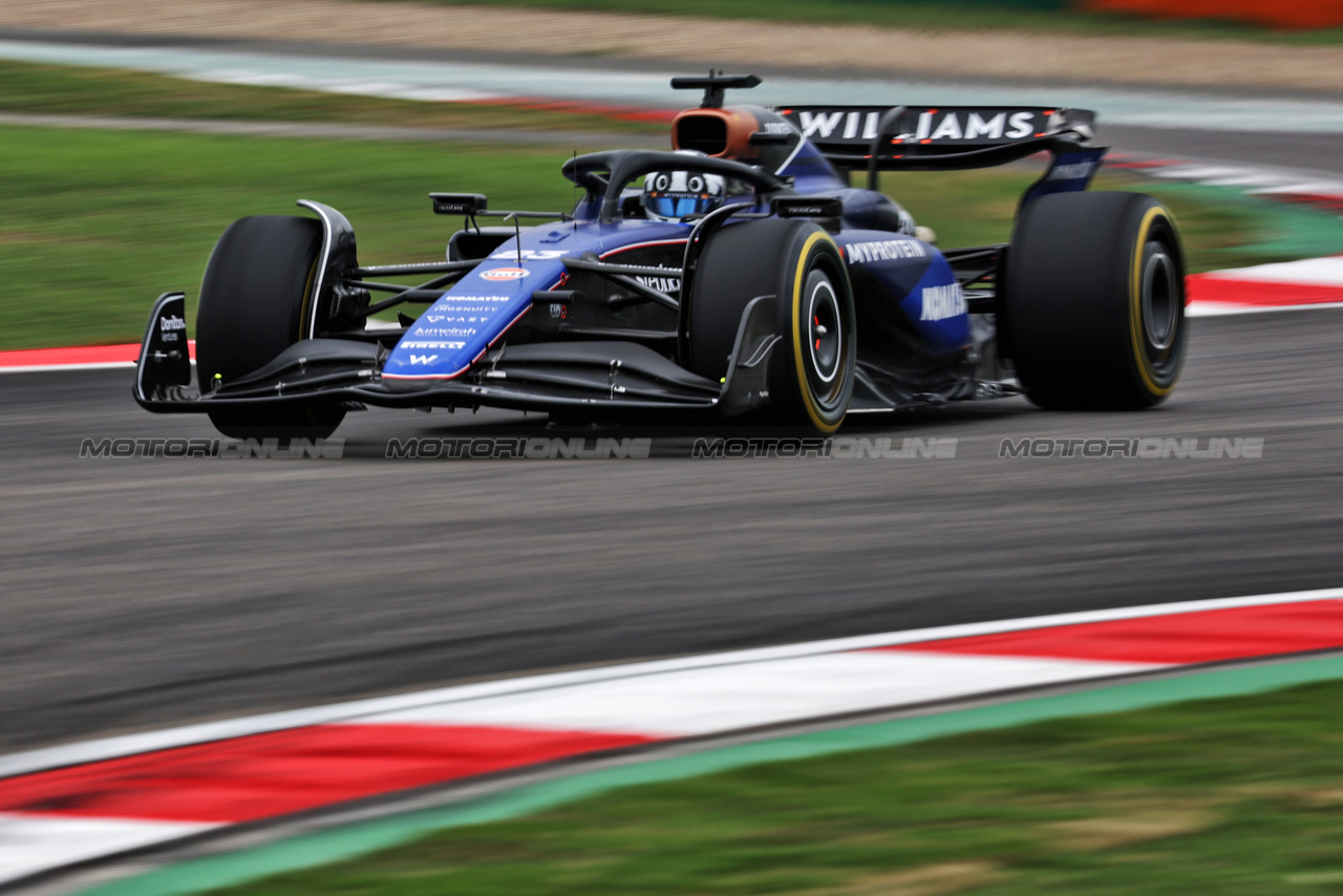 GP CINA, Alexander Albon (THA) Williams Racing FW46.

19.04.2024. Formula 1 World Championship, Rd 5, Chinese Grand Prix, Shanghai, China, Sprint Qualifiche Day.

- www.xpbimages.com, EMail: requests@xpbimages.com © Copyright: Bearne / XPB Images