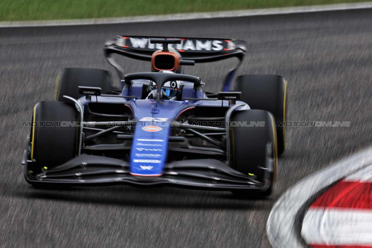 GP CINA, Alexander Albon (THA) Williams Racing FW46.

19.04.2024. Formula 1 World Championship, Rd 5, Chinese Grand Prix, Shanghai, China, Sprint Qualifiche Day.

- www.xpbimages.com, EMail: requests@xpbimages.com © Copyright: Bearne / XPB Images