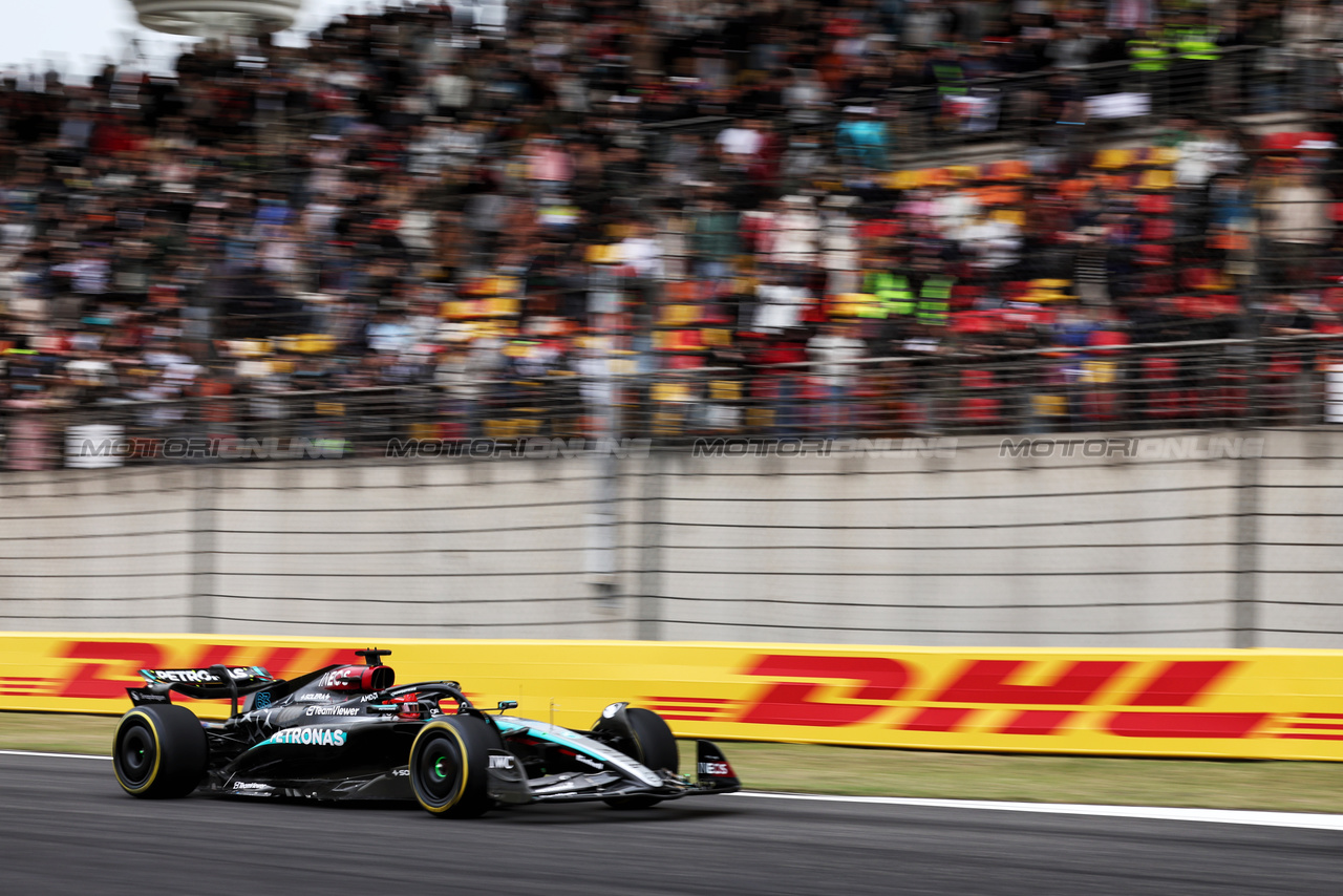 GP CINA, George Russell (GBR) Mercedes AMG F1 W15.

19.04.2024. Formula 1 World Championship, Rd 5, Chinese Grand Prix, Shanghai, China, Sprint Qualifiche Day.

- www.xpbimages.com, EMail: requests@xpbimages.com © Copyright: Rew / XPB Images