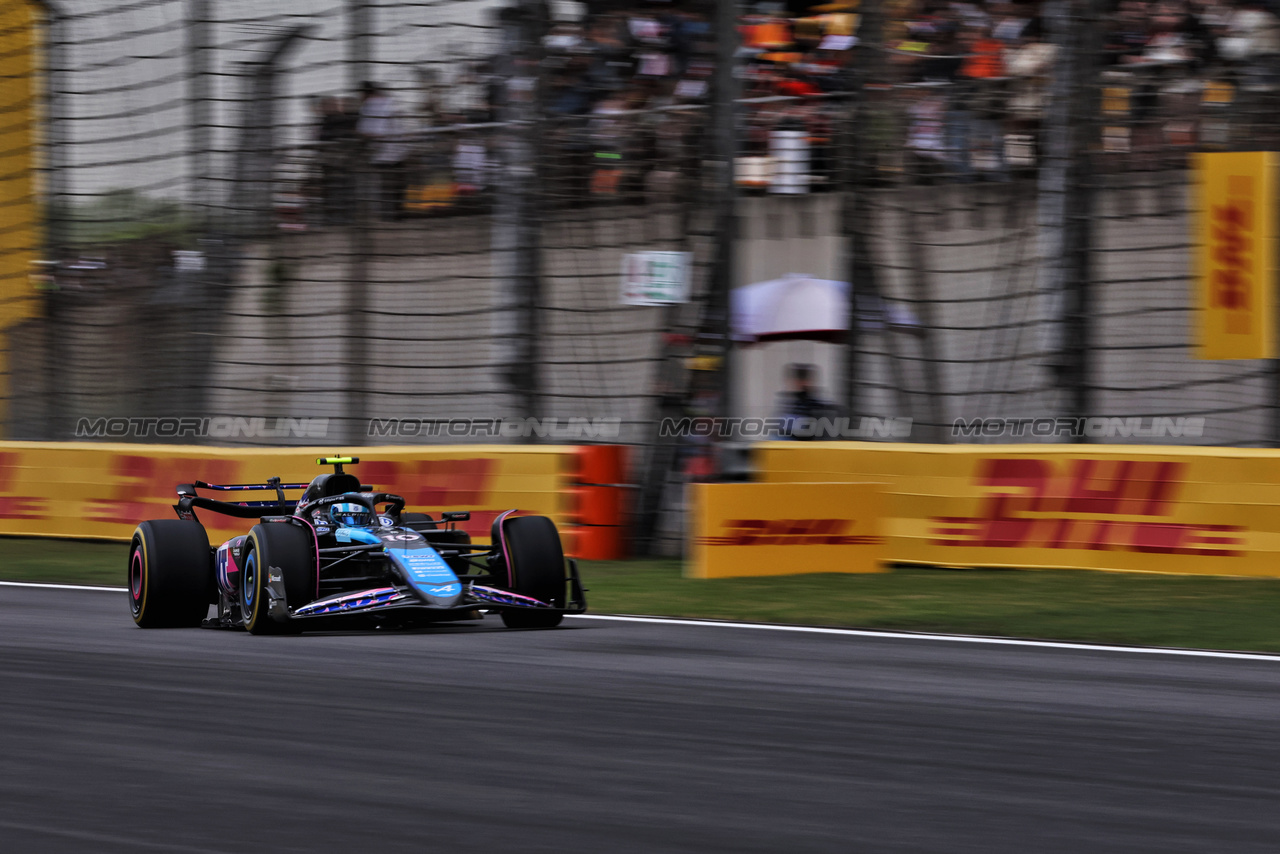 GP CINA, Pierre Gasly (FRA) Alpine F1 Team A524.

19.04.2024. Formula 1 World Championship, Rd 5, Chinese Grand Prix, Shanghai, China, Sprint Qualifiche Day.

- www.xpbimages.com, EMail: requests@xpbimages.com © Copyright: Rew / XPB Images