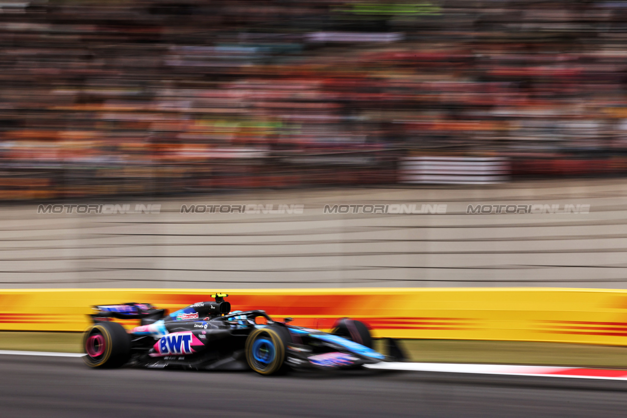 GP CINA, Pierre Gasly (FRA) Alpine F1 Team A524.

19.04.2024. Formula 1 World Championship, Rd 5, Chinese Grand Prix, Shanghai, China, Sprint Qualifiche Day.

- www.xpbimages.com, EMail: requests@xpbimages.com © Copyright: Rew / XPB Images