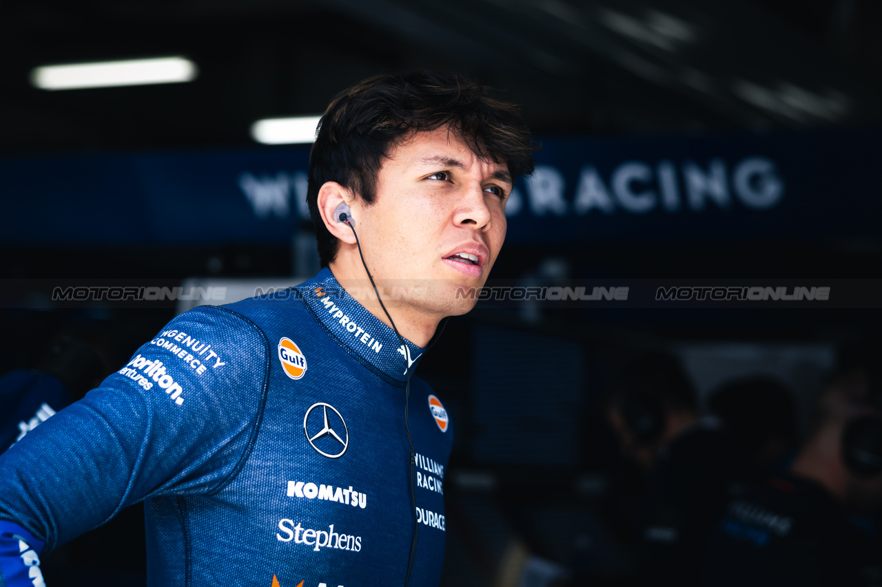 GP CINA, Alexander Albon (THA) Williams Racing.

19.04.2024. Formula 1 World Championship, Rd 5, Chinese Grand Prix, Shanghai, China, Sprint Qualifiche Day.

- www.xpbimages.com, EMail: requests@xpbimages.com © Copyright: Bearne / XPB Images