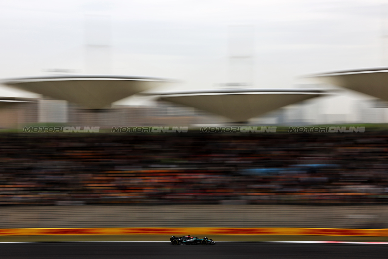 GP CINA, George Russell (GBR) Mercedes AMG F1 W15.

19.04.2024. Formula 1 World Championship, Rd 5, Chinese Grand Prix, Shanghai, China, Sprint Qualifiche Day.

 - www.xpbimages.com, EMail: requests@xpbimages.com © Copyright: Coates / XPB Images