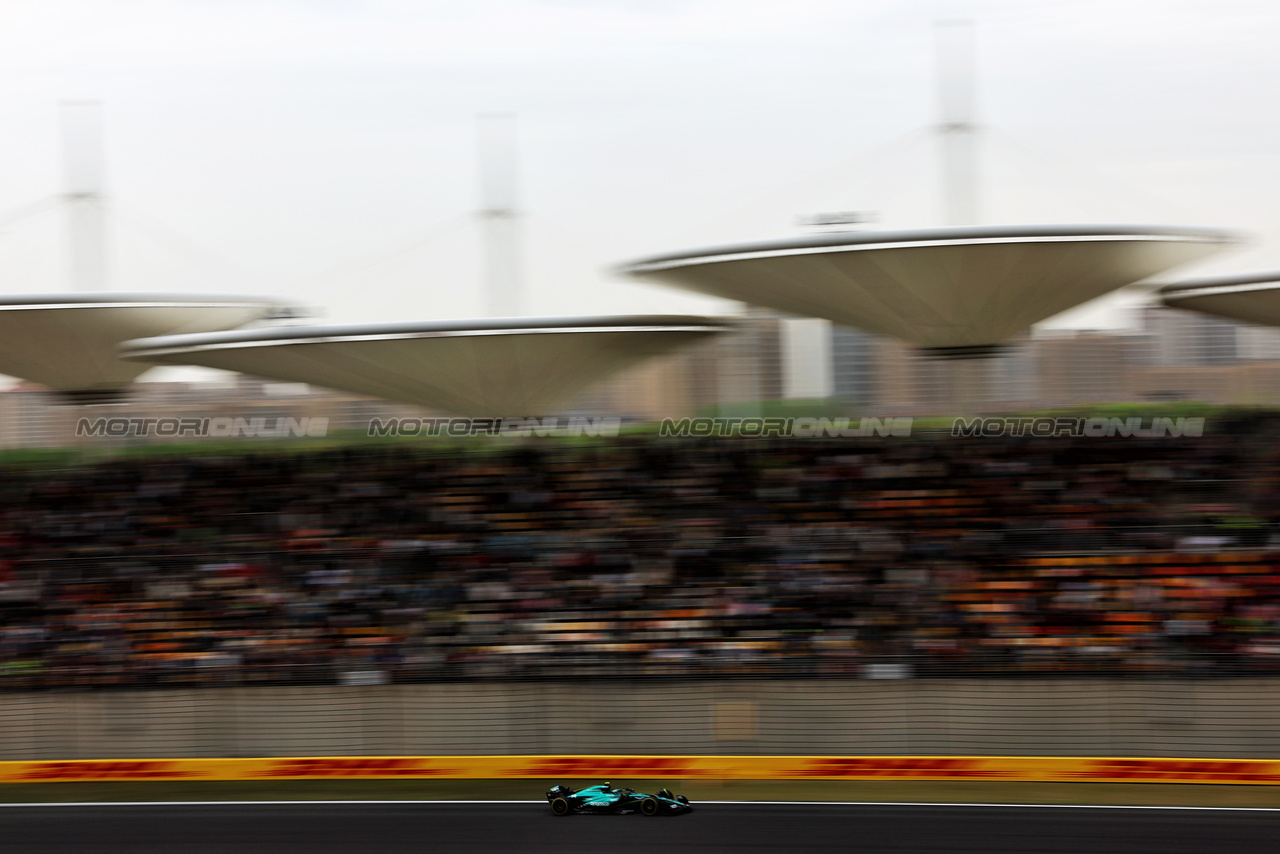 GP CINA, Fernando Alonso (ESP) Aston Martin F1 Team AMR24.

19.04.2024. Formula 1 World Championship, Rd 5, Chinese Grand Prix, Shanghai, China, Sprint Qualifiche Day.

 - www.xpbimages.com, EMail: requests@xpbimages.com © Copyright: Coates / XPB Images