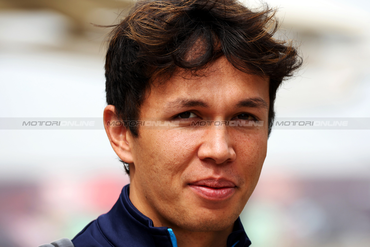 GP CINA, Alexander Albon (THA) Williams Racing.

19.04.2024. Formula 1 World Championship, Rd 5, Chinese Grand Prix, Shanghai, China, Sprint Qualifiche Day.

- www.xpbimages.com, EMail: requests@xpbimages.com © Copyright: Rew / XPB Images