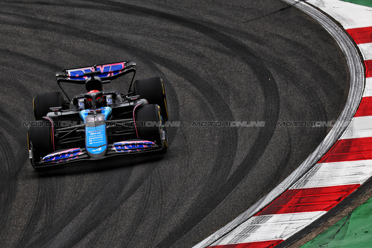 GP CINA, Esteban Ocon (FRA) Alpine F1 Team A524.

19.04.2024. Formula 1 World Championship, Rd 5, Chinese Grand Prix, Shanghai, China, Sprint Qualifiche Day.

 - www.xpbimages.com, EMail: requests@xpbimages.com © Copyright: Coates / XPB Images