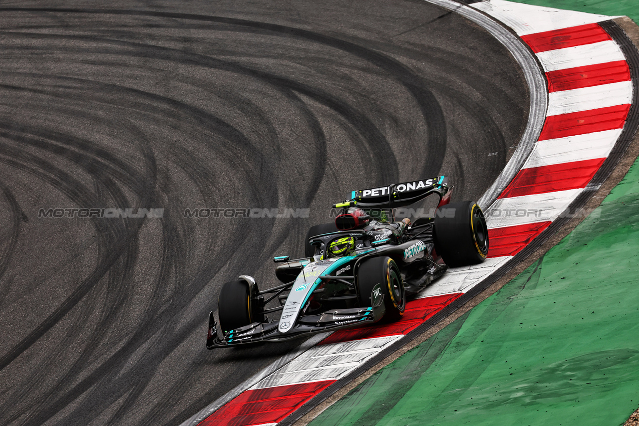 GP CINA, Lewis Hamilton (GBR) Mercedes AMG F1 W15.

19.04.2024. Formula 1 World Championship, Rd 5, Chinese Grand Prix, Shanghai, China, Sprint Qualifiche Day.

 - www.xpbimages.com, EMail: requests@xpbimages.com © Copyright: Coates / XPB Images