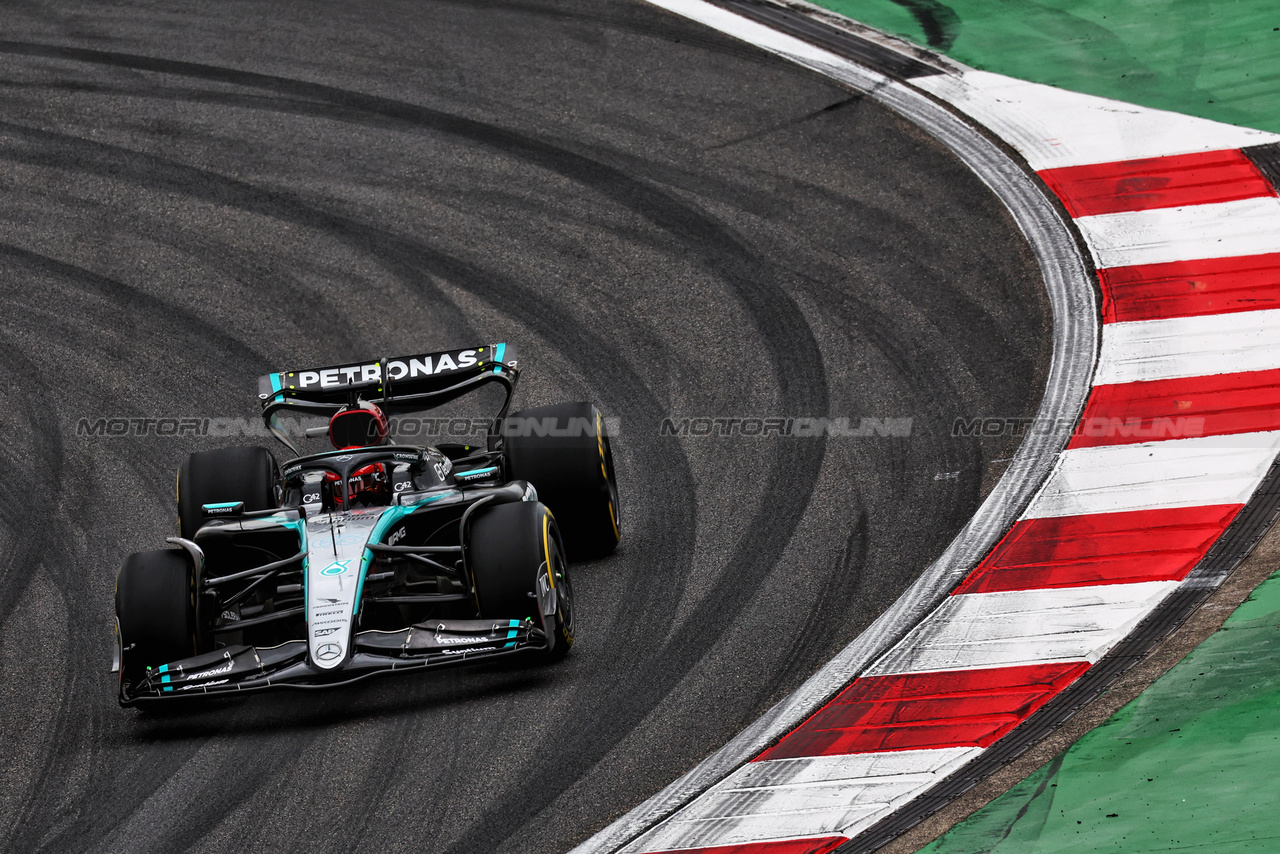 GP CINA, George Russell (GBR) Mercedes AMG F1 W15.

19.04.2024. Formula 1 World Championship, Rd 5, Chinese Grand Prix, Shanghai, China, Sprint Qualifiche Day.

 - www.xpbimages.com, EMail: requests@xpbimages.com © Copyright: Coates / XPB Images