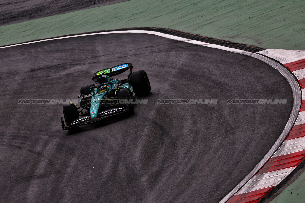 GP CINA, Fernando Alonso (ESP) Aston Martin F1 Team AMR24.

19.04.2024. Formula 1 World Championship, Rd 5, Chinese Grand Prix, Shanghai, China, Sprint Qualifiche Day.

 - www.xpbimages.com, EMail: requests@xpbimages.com © Copyright: Coates / XPB Images