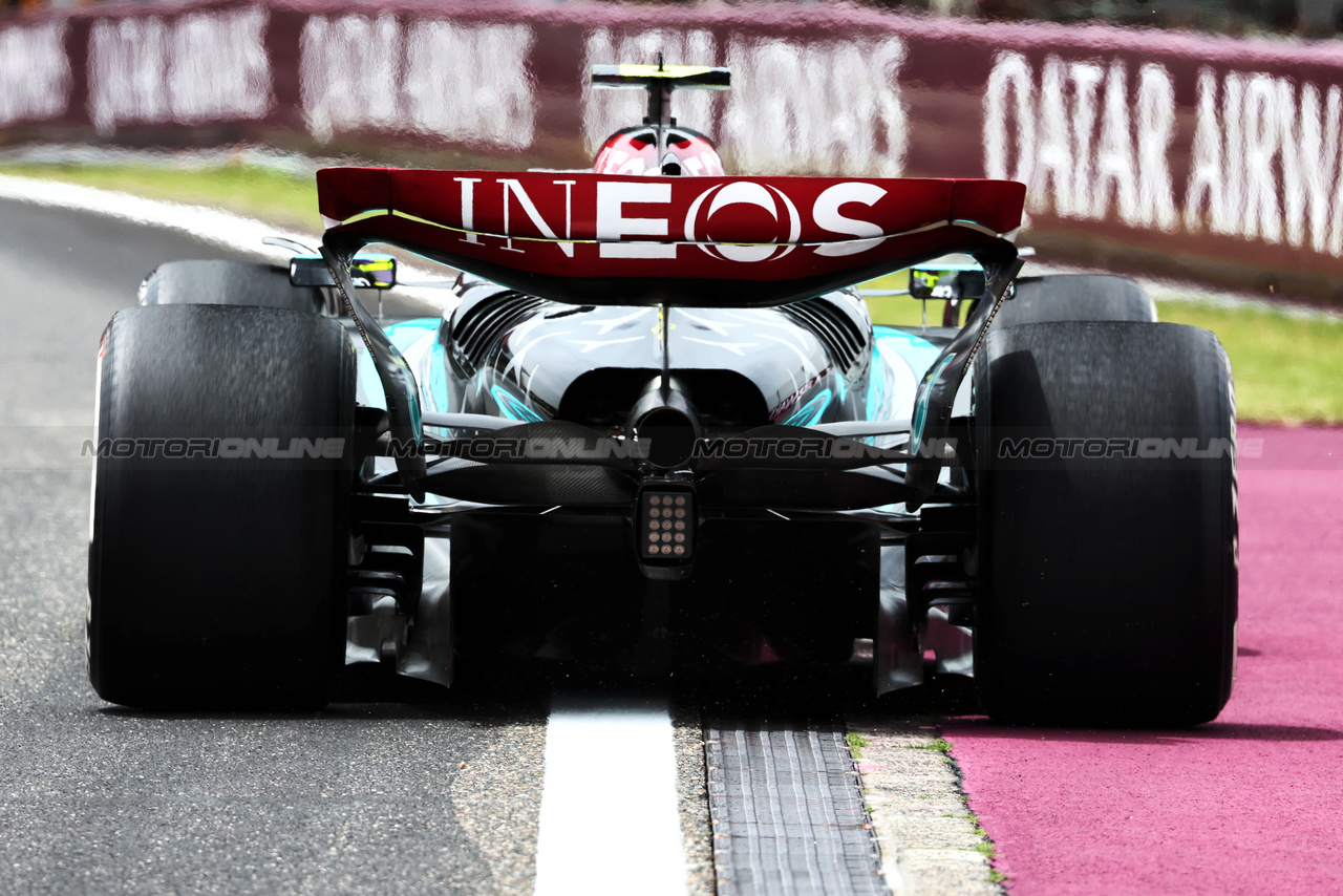 GP CINA, Lewis Hamilton (GBR) Mercedes AMG F1 W15.

19.04.2024. Formula 1 World Championship, Rd 5, Chinese Grand Prix, Shanghai, China, Sprint Qualifiche Day.

 - www.xpbimages.com, EMail: requests@xpbimages.com © Copyright: Coates / XPB Images