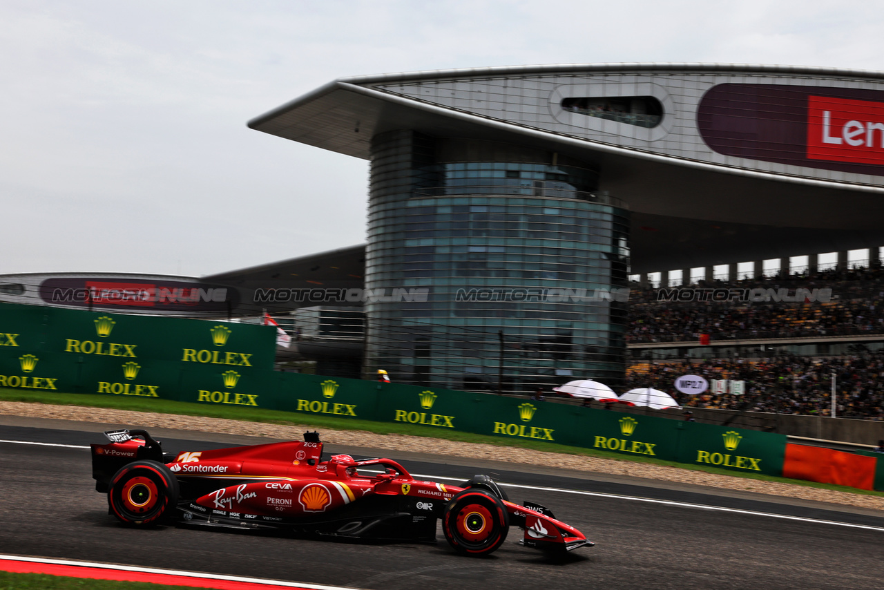 GP CINA, Charles Leclerc (MON) Ferrari SF-24.

19.04.2024. Formula 1 World Championship, Rd 5, Chinese Grand Prix, Shanghai, China, Sprint Qualifiche Day.

- www.xpbimages.com, EMail: requests@xpbimages.com © Copyright: Batchelor / XPB Images