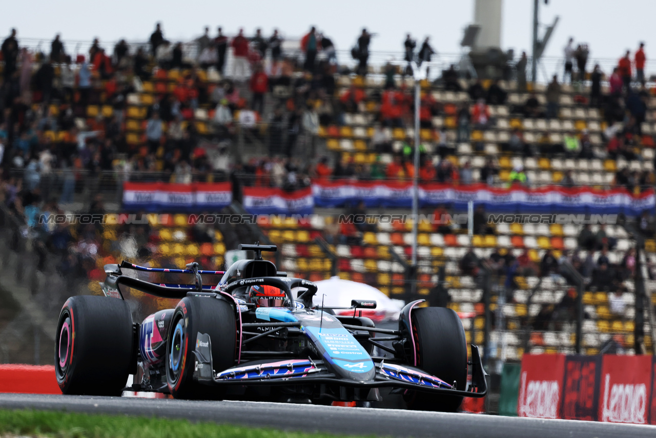 GP CINA, Esteban Ocon (FRA) Alpine F1 Team A524.

19.04.2024. Formula 1 World Championship, Rd 5, Chinese Grand Prix, Shanghai, China, Sprint Qualifiche Day.

- www.xpbimages.com, EMail: requests@xpbimages.com © Copyright: Bearne / XPB Images