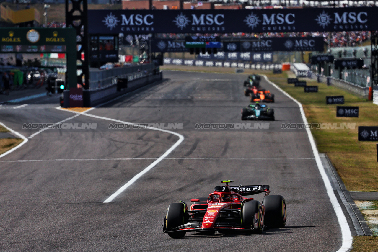 GP GIAPPONE, Carlos Sainz Jr (ESP) Ferrari SF-24.

07.04.2024. Formula 1 World Championship, Rd 4, Japanese Grand Prix, Suzuka, Japan, Gara Day.

- www.xpbimages.com, EMail: requests@xpbimages.com © Copyright: Batchelor / XPB Images