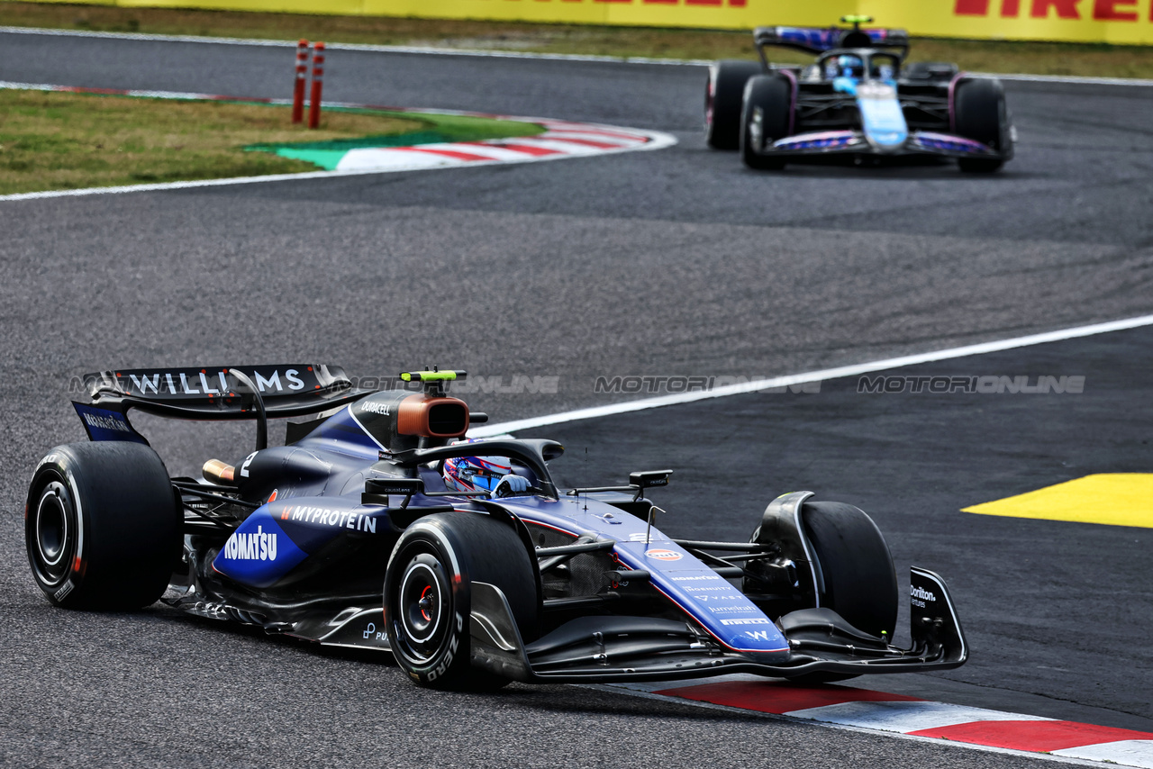 GP GIAPPONE, Logan Sargeant (USA) Williams Racing FW46.

07.04.2024. Formula 1 World Championship, Rd 4, Japanese Grand Prix, Suzuka, Japan, Gara Day.

- www.xpbimages.com, EMail: requests@xpbimages.com © Copyright: Moy / XPB Images