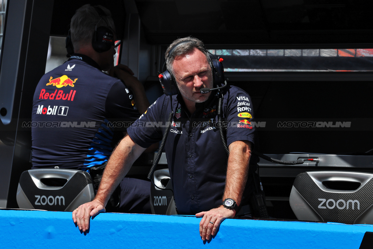 GP GIAPPONE, Christian Horner (GBR) Red Bull Racing Team Principal.

07.04.2024. Formula 1 World Championship, Rd 4, Japanese Grand Prix, Suzuka, Japan, Gara Day.

- www.xpbimages.com, EMail: requests@xpbimages.com © Copyright: Moy / XPB Images