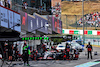 GP DU JAPON, Nico Hulkenberg (GER) Haas VF-24 fait un arrêt au stand. 07.04.2024. Championnat du monde de Formule 1, Rd 4, Grand Prix du Japon, Suzuka, Japon, jour de la course. - www.xpbimages.com, EMail : request@xpbimages.com © Copyright : Batchelor / XPB Images