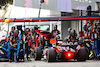JAPON GP, Max Verstappen (NLD) Red Bull Racing RB20 fait un arrêt au stand. 07.04.2024. Championnat du monde de Formule 1, Rd 4, Grand Prix du Japon, Suzuka, Japon, jour de la course. - www.xpbimages.com, EMail : request@xpbimages.com © Copyright : Batchelor / XPB Images
