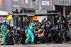 JAPAN GP, George Russell (GBR) Mercedes AMG F1 W15 macht einen Boxenstopp. 07.04.2024. Formel-1-Weltmeisterschaft, Rd 4, Großer Preis von Japan, Suzuka, Japan, Renntag – www.xpbimages.com, E-Mail: request@xpbimages.com © Copyright: Batchelor / XPB Images