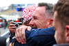 GP GIAPPONE, Gara winner Max Verstappen (NLD) Red Bull Racing celebrates with Christian Horner (GBR) Red Bull Racing Team Principal in parc ferme.
07.04.2024. Formula 1 World Championship, Rd 4, Japanese Grand Prix, Suzuka, Japan, Gara Day.
 - www.xpbimages.com, EMail: requests@xpbimages.com © Copyright: Coates / XPB Images