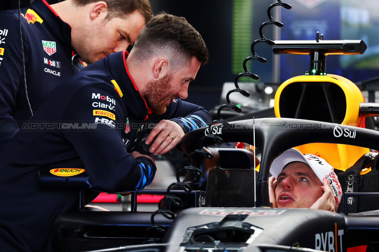 GP GIAPPONE, Max Verstappen (NLD) Red Bull Racing RB20.

04.04.2024. Formula 1 World Championship, Rd 4, Japanese Grand Prix, Suzuka, Japan, Preparation Day.

- www.xpbimages.com, EMail: requests@xpbimages.com © Copyright: Batchelor / XPB Images