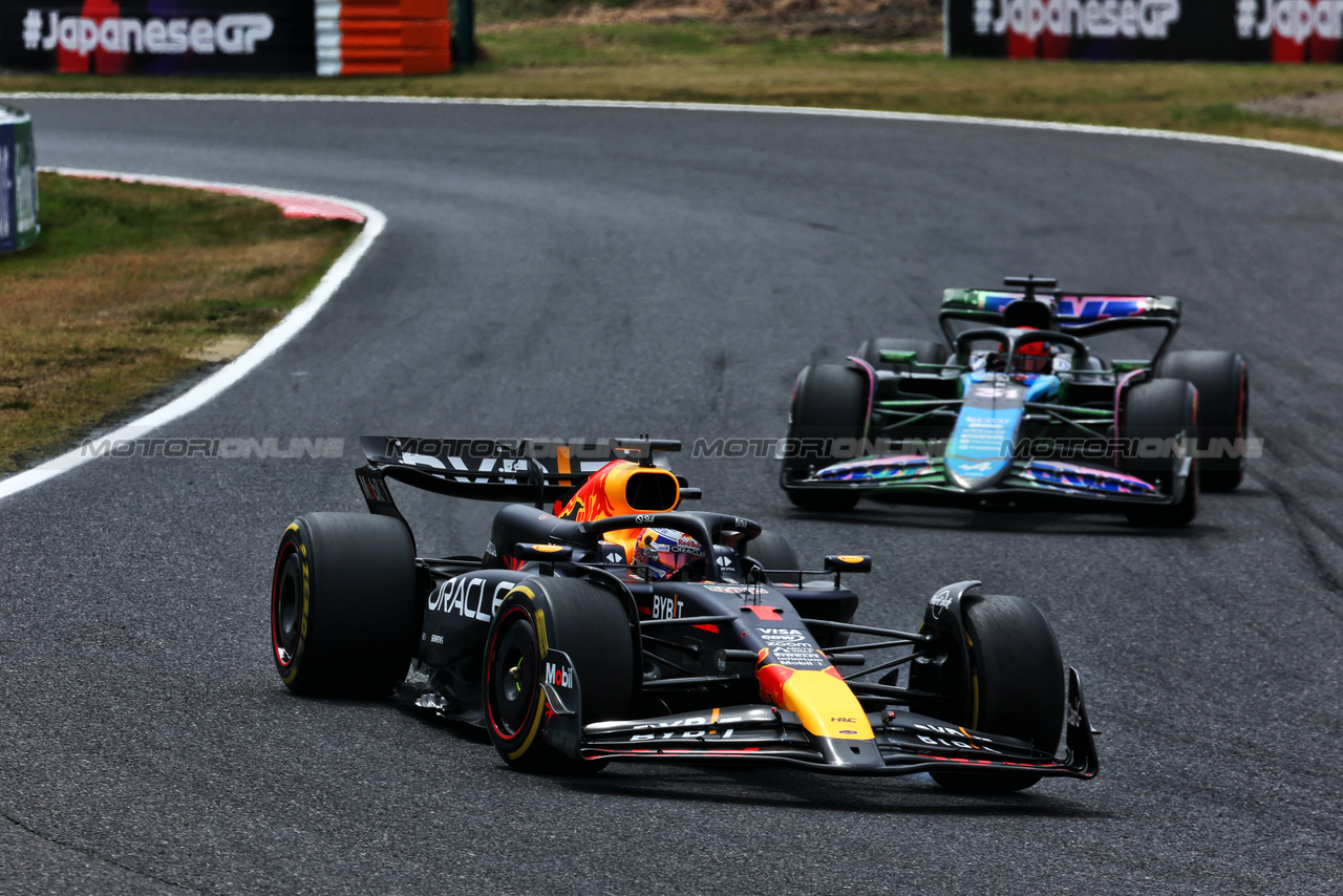 GP GIAPPONE, Max Verstappen (NLD) Red Bull Racing RB20.

06.04.2024. Formula 1 World Championship, Rd 4, Japanese Grand Prix, Suzuka, Japan, Qualifiche Day.

 - www.xpbimages.com, EMail: requests@xpbimages.com © Copyright: Coates / XPB Images