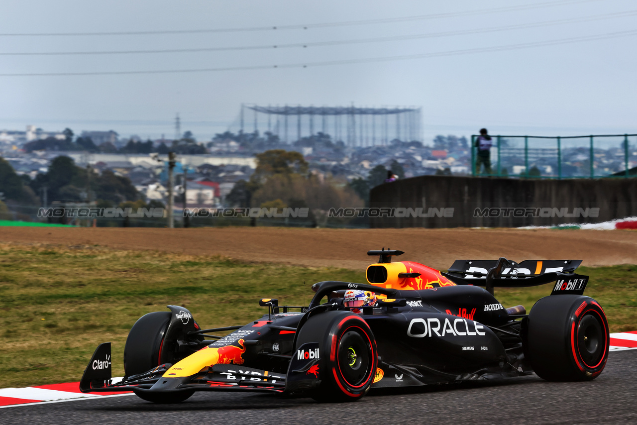 GP GIAPPONE, Max Verstappen (NLD) Red Bull Racing RB20.

06.04.2024. Formula 1 World Championship, Rd 4, Japanese Grand Prix, Suzuka, Japan, Qualifiche Day.

- www.xpbimages.com, EMail: requests@xpbimages.com © Copyright: Charniaux / XPB Images