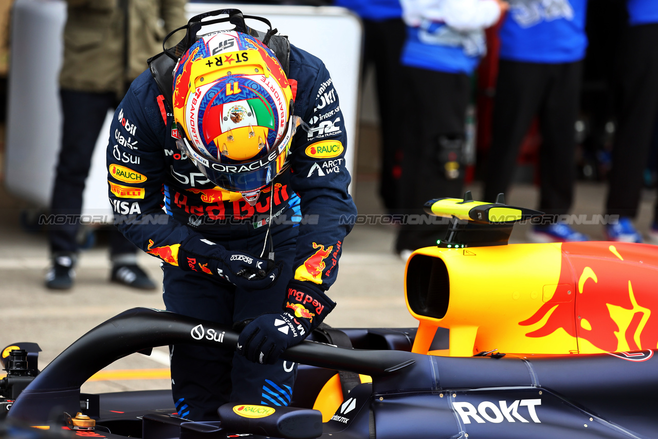GP GIAPPONE, Sergio Perez (MEX) Red Bull Racing RB20 in qualifying parc ferme.

06.04.2024. Formula 1 World Championship, Rd 4, Japanese Grand Prix, Suzuka, Japan, Qualifiche Day.

- www.xpbimages.com, EMail: requests@xpbimages.com © Copyright: Batchelor / XPB Images