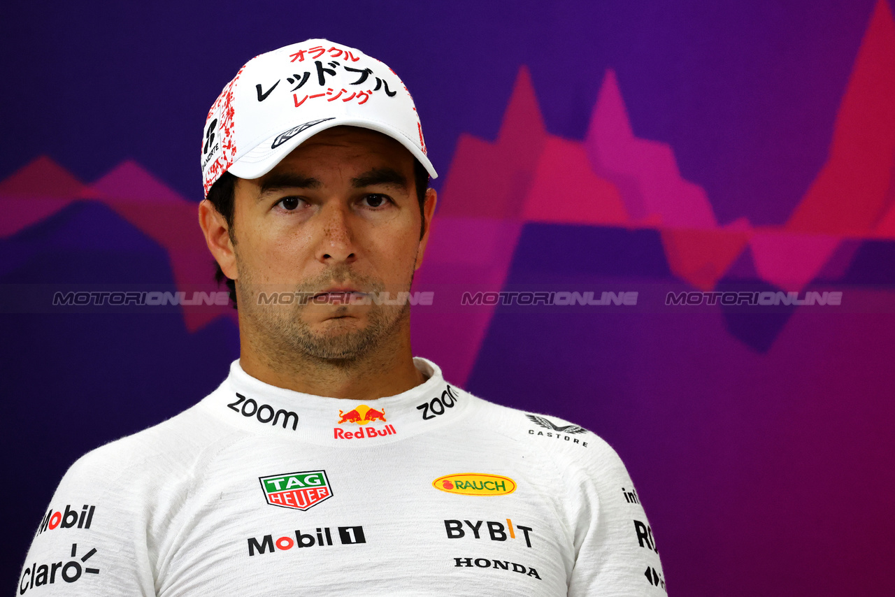 GP GIAPPONE, Sergio Perez (MEX) Red Bull Racing in the post qualifying FIA Press Conference.

06.04.2024. Formula 1 World Championship, Rd 4, Japanese Grand Prix, Suzuka, Japan, Qualifiche Day.

- www.xpbimages.com, EMail: requests@xpbimages.com © Copyright: Batchelor / XPB Images
