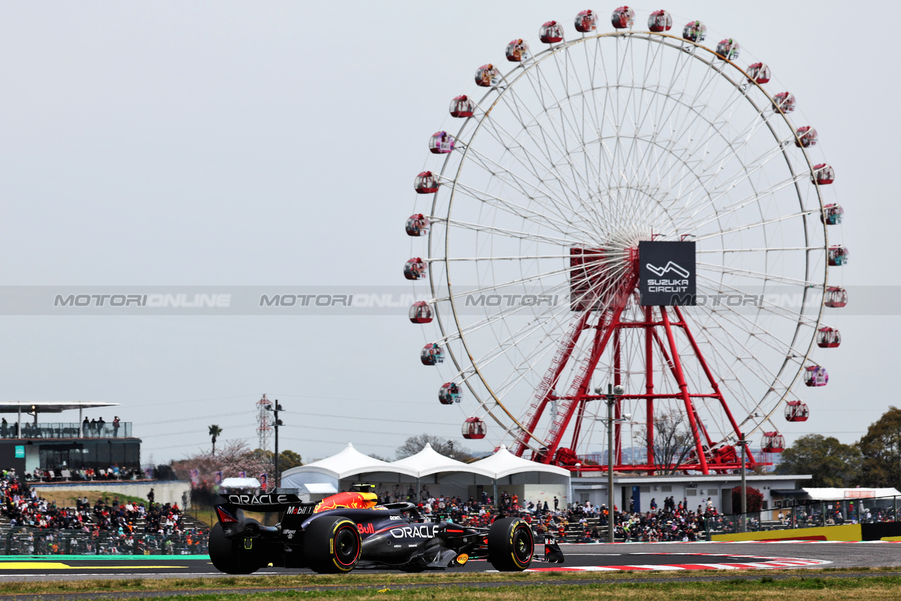 GP GIAPPONE, Sergio Perez (MEX) Red Bull Racing RB20.

06.04.2024. Formula 1 World Championship, Rd 4, Japanese Grand Prix, Suzuka, Japan, Qualifiche Day.

- www.xpbimages.com, EMail: requests@xpbimages.com © Copyright: Moy / XPB Images