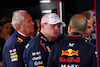 GP GIAPPONE, Max Verstappen (NLD) Red Bull Racing with Dr Helmut Marko (AUT) Red Bull Motorsport Consultant e Gianpiero Lambiase (ITA) Red Bull Racing Engineer.
06.04.2024. Formula 1 World Championship, Rd 4, Japanese Grand Prix, Suzuka, Japan, Qualifiche Day.
 - www.xpbimages.com, EMail: requests@xpbimages.com © Copyright: Coates / XPB Images