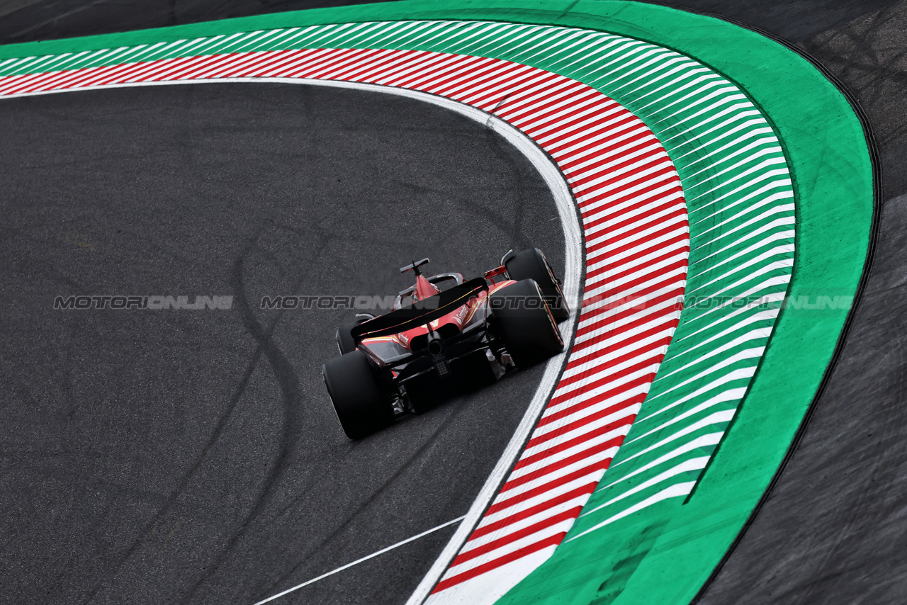 GP GIAPPONE, Charles Leclerc (MON) Ferrari SF-24.

05.04.2024. Formula 1 World Championship, Rd 4, Japanese Grand Prix, Suzuka, Japan, Practice Day.

- www.xpbimages.com, EMail: requests@xpbimages.com © Copyright: Moy / XPB Images