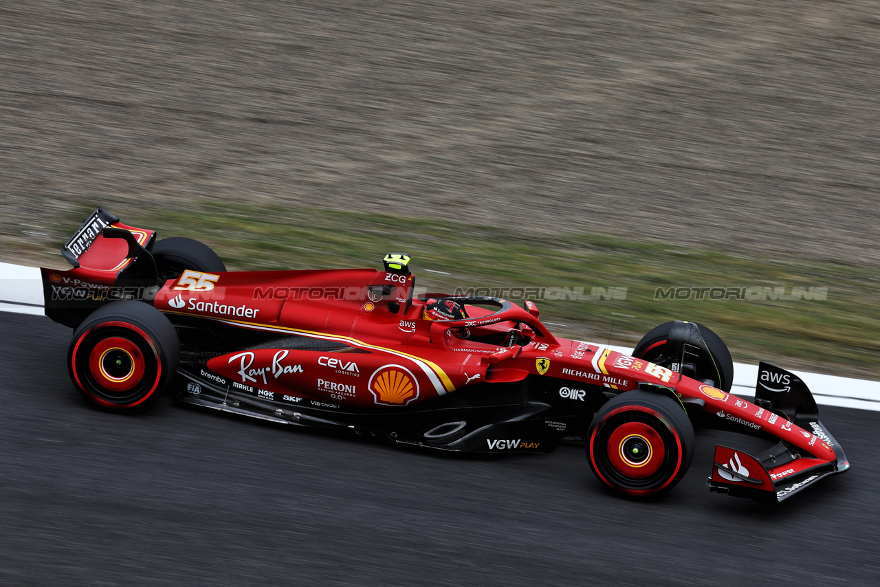 GP GIAPPONE, Carlos Sainz Jr (ESP) Ferrari SF-24.

05.04.2024. Formula 1 World Championship, Rd 4, Japanese Grand Prix, Suzuka, Japan, Practice Day.

- www.xpbimages.com, EMail: requests@xpbimages.com © Copyright: Moy / XPB Images