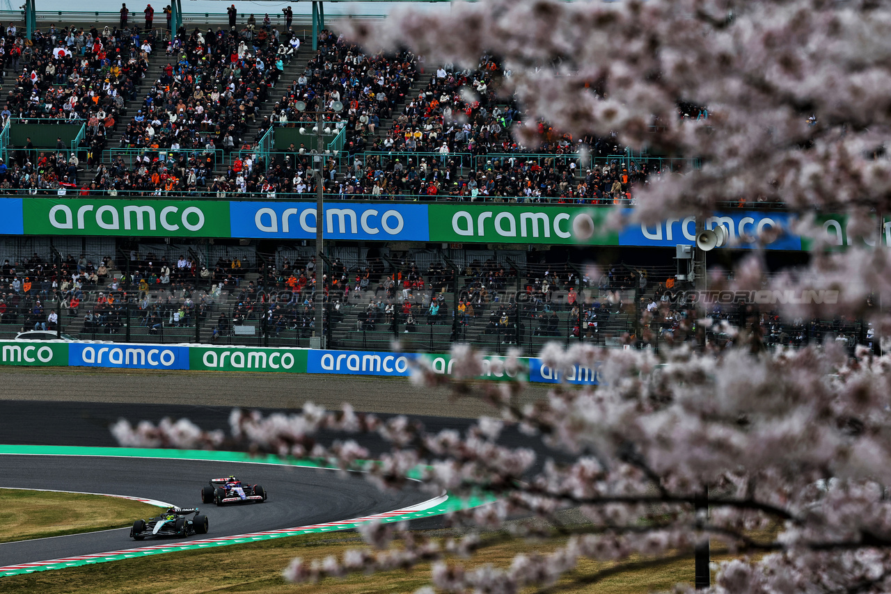 GP GIAPPONE, Lewis Hamilton (GBR) Mercedes AMG F1 W15.

05.04.2024. Formula 1 World Championship, Rd 4, Japanese Grand Prix, Suzuka, Japan, Practice Day.

 - www.xpbimages.com, EMail: requests@xpbimages.com © Copyright: Coates / XPB Images