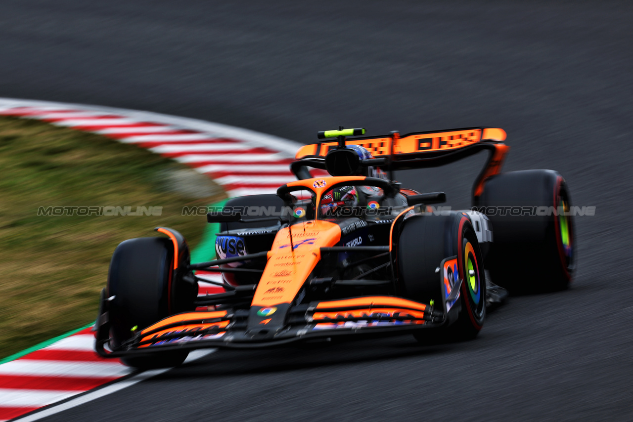 GP GIAPPONE, Lando Norris (GBR) McLaren MCL38.

05.04.2024. Formula 1 World Championship, Rd 4, Japanese Grand Prix, Suzuka, Japan, Practice Day.

 - www.xpbimages.com, EMail: requests@xpbimages.com © Copyright: Coates / XPB Images