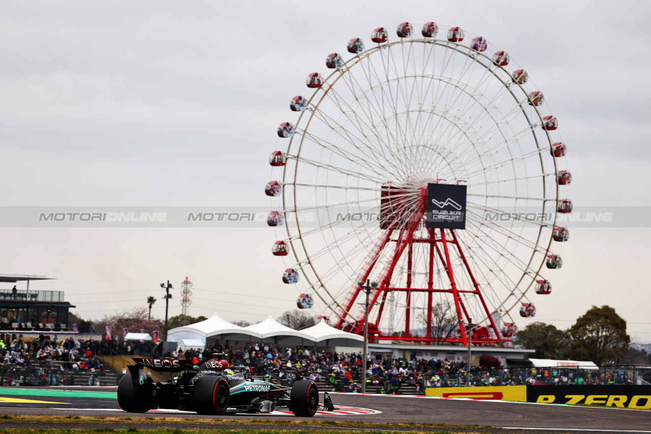 GP GIAPPONE, Lewis Hamilton (GBR) Mercedes AMG F1 W15.

05.04.2024. Formula 1 World Championship, Rd 4, Japanese Grand Prix, Suzuka, Japan, Practice Day.

- www.xpbimages.com, EMail: requests@xpbimages.com © Copyright: Charniaux / XPB Images