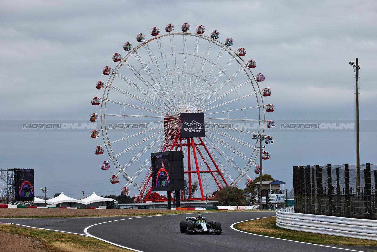 GP GIAPPONE, Lewis Hamilton (GBR) Mercedes AMG F1 W15.

05.04.2024. Formula 1 World Championship, Rd 4, Japanese Grand Prix, Suzuka, Japan, Practice Day.

- www.xpbimages.com, EMail: requests@xpbimages.com © Copyright: Moy / XPB Images