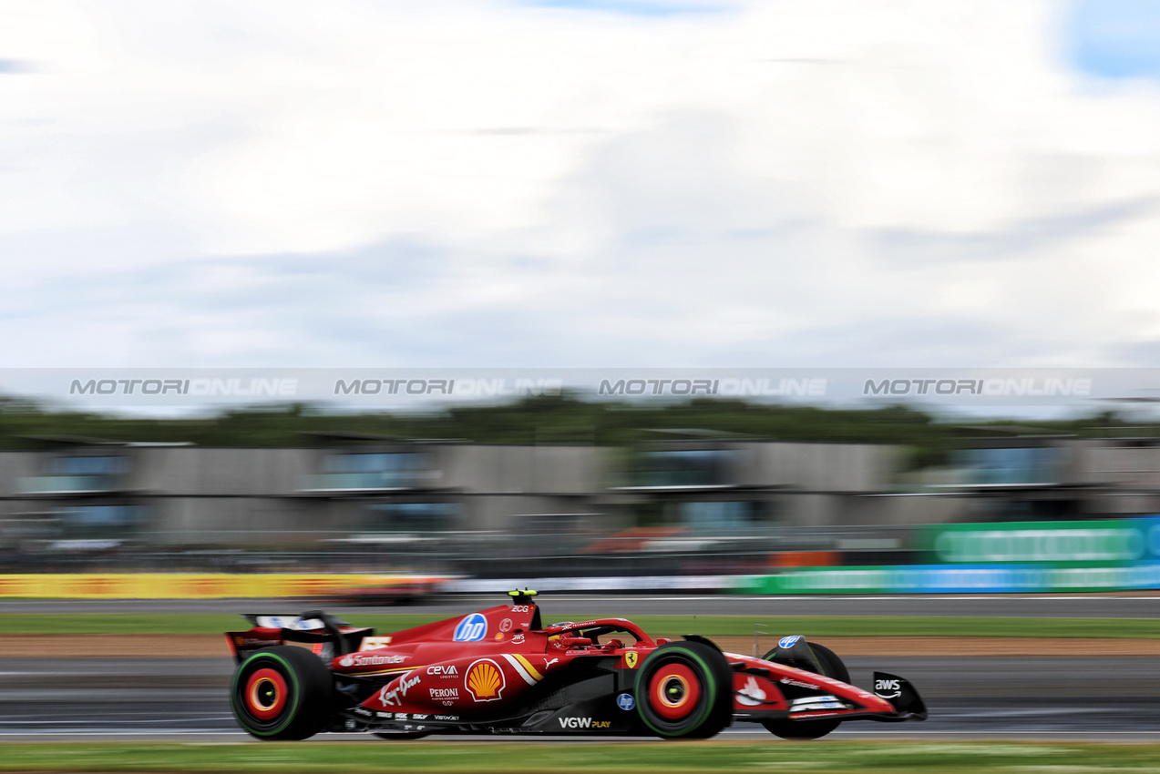 GP GRAN BRETAGNA, Carlos Sainz Jr (ESP) Ferrari SF-24.

07.07.2024. Formula 1 World Championship, Rd 12, British Grand Prix, Silverstone, England, Gara Day.

- www.xpbimages.com, EMail: requests@xpbimages.com © Copyright: Rew / XPB Images