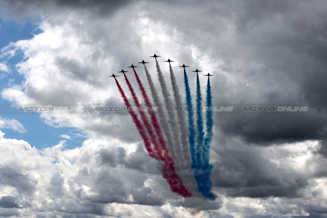 GP GRAN BRETAGNA, Circuit Atmosfera - Red Arrows.

07.07.2024. Formula 1 World Championship, Rd 12, British Grand Prix, Silverstone, England, Gara Day.

 - www.xpbimages.com, EMail: requests@xpbimages.com © Copyright: Davenport / XPB Images